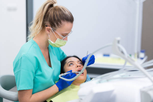 Best Cracked Tooth Emergency Dentist  in Nashville, GA